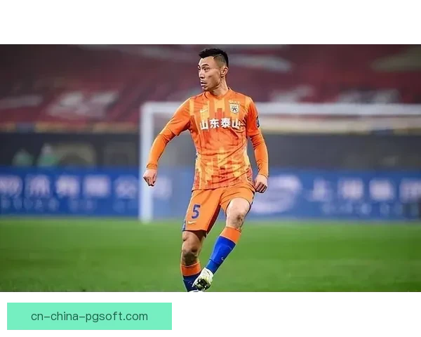 郑铮在山东泰山防线屡建奇功 多次在关键战役中稳定局面展现经验实力 郑铮在山东泰山防线屡建奇功 多次在关键战役中稳定局面展现经验实力