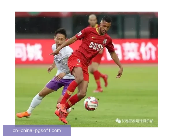 阿尔法·吉尔克里斯特租借加盟谢菲尔德联引发关注 阿尔法·吉尔克里斯特租借加盟谢菲尔德联引发关注